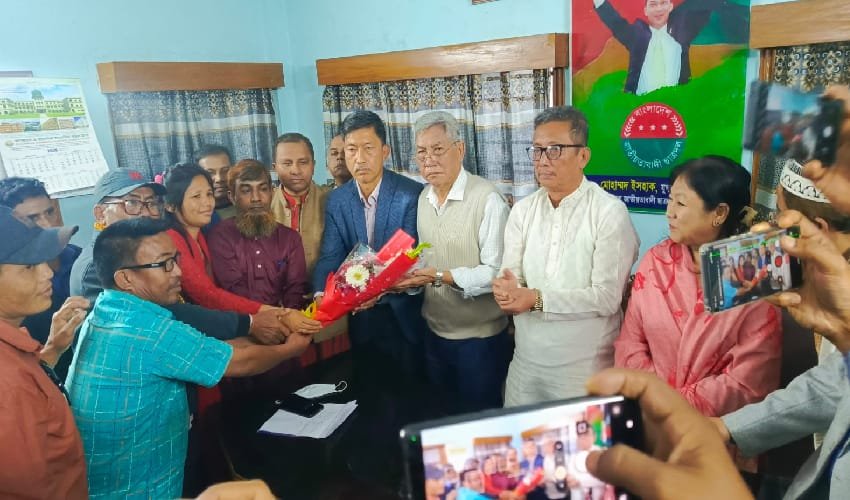 রাঙামাটিতে এনসিপির শতাধিক নেতা-কর্মীর বিএনপিতে যোগদান